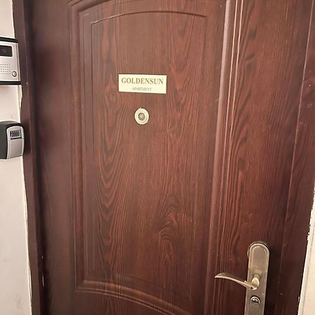 Goldensun Apartment Budapest Esterno foto