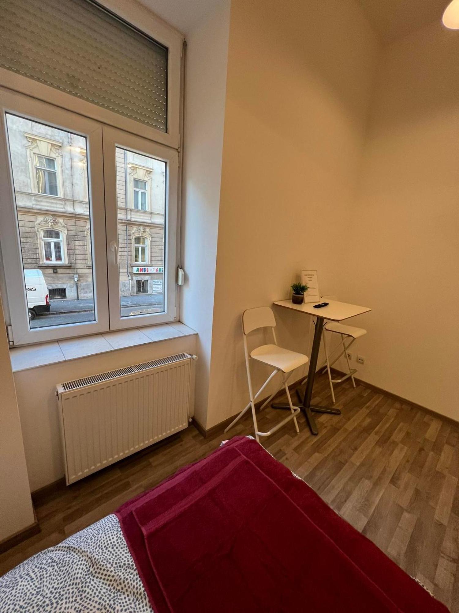 Goldensun Apartment Budapest Esterno foto