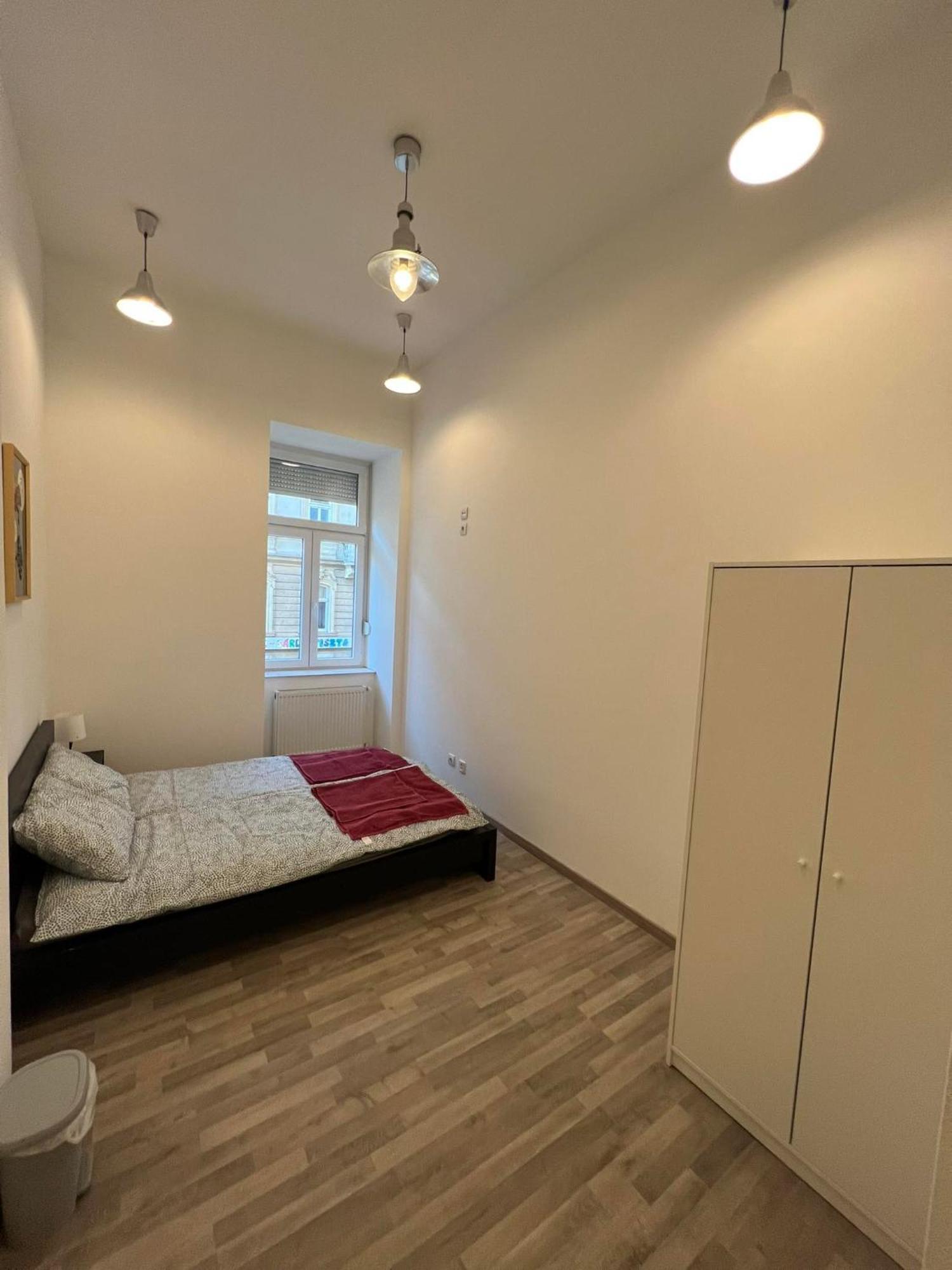 Goldensun Apartment Budapest Esterno foto